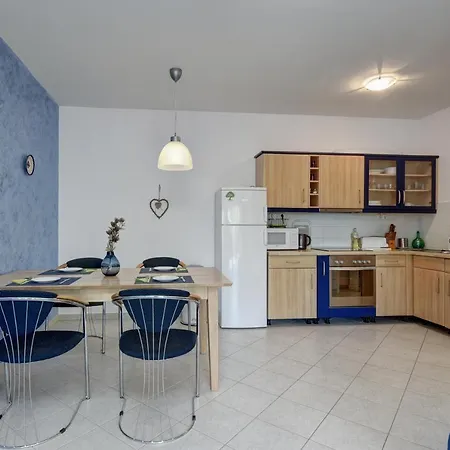 Bella Golden Apartment Siofok