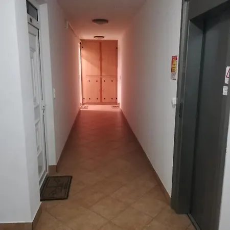 Bella Golden Apartment *